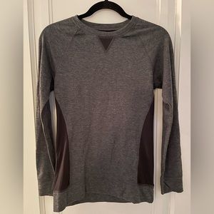 Cuddl Duds Long sleeve base layer size S